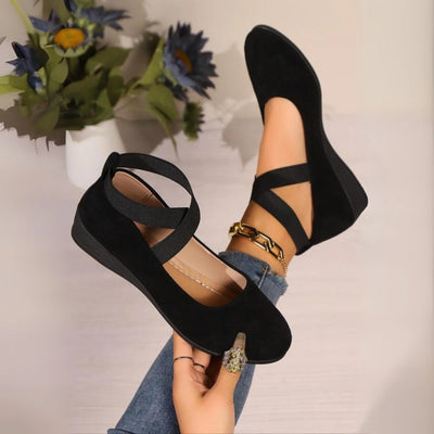 Éliane – Closed and Comfortable Platform Shoes