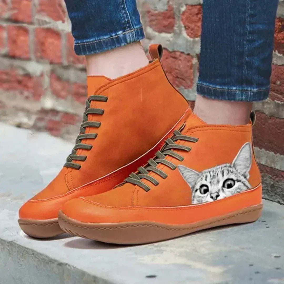 Verene – Leather Ankle Boots Inspired by Cats