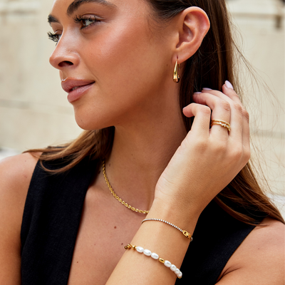 Niyah Crystal Golden Bracelet