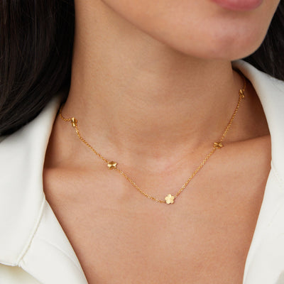 Flower Power Golden Necklace