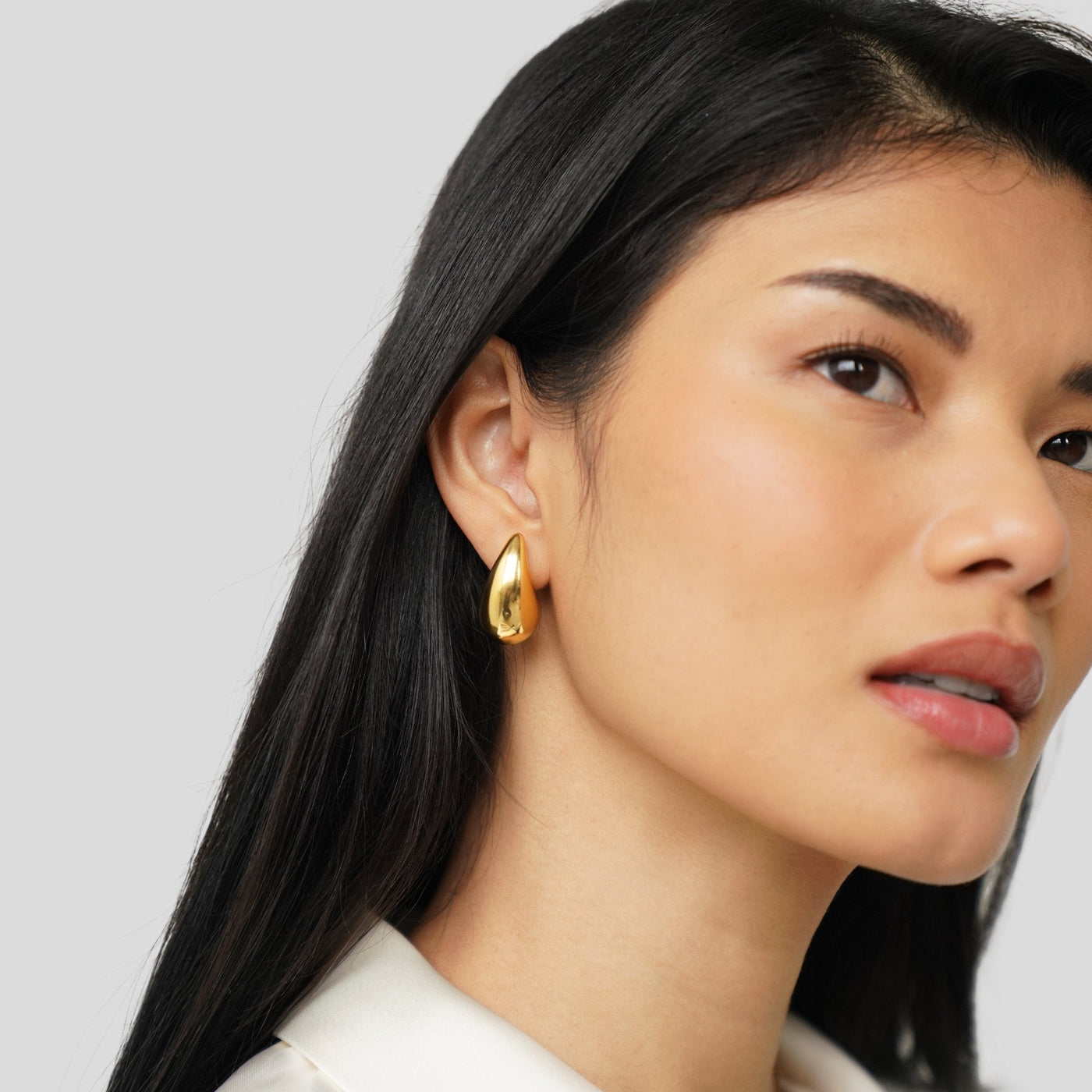 Ame Golden Drop Earrings