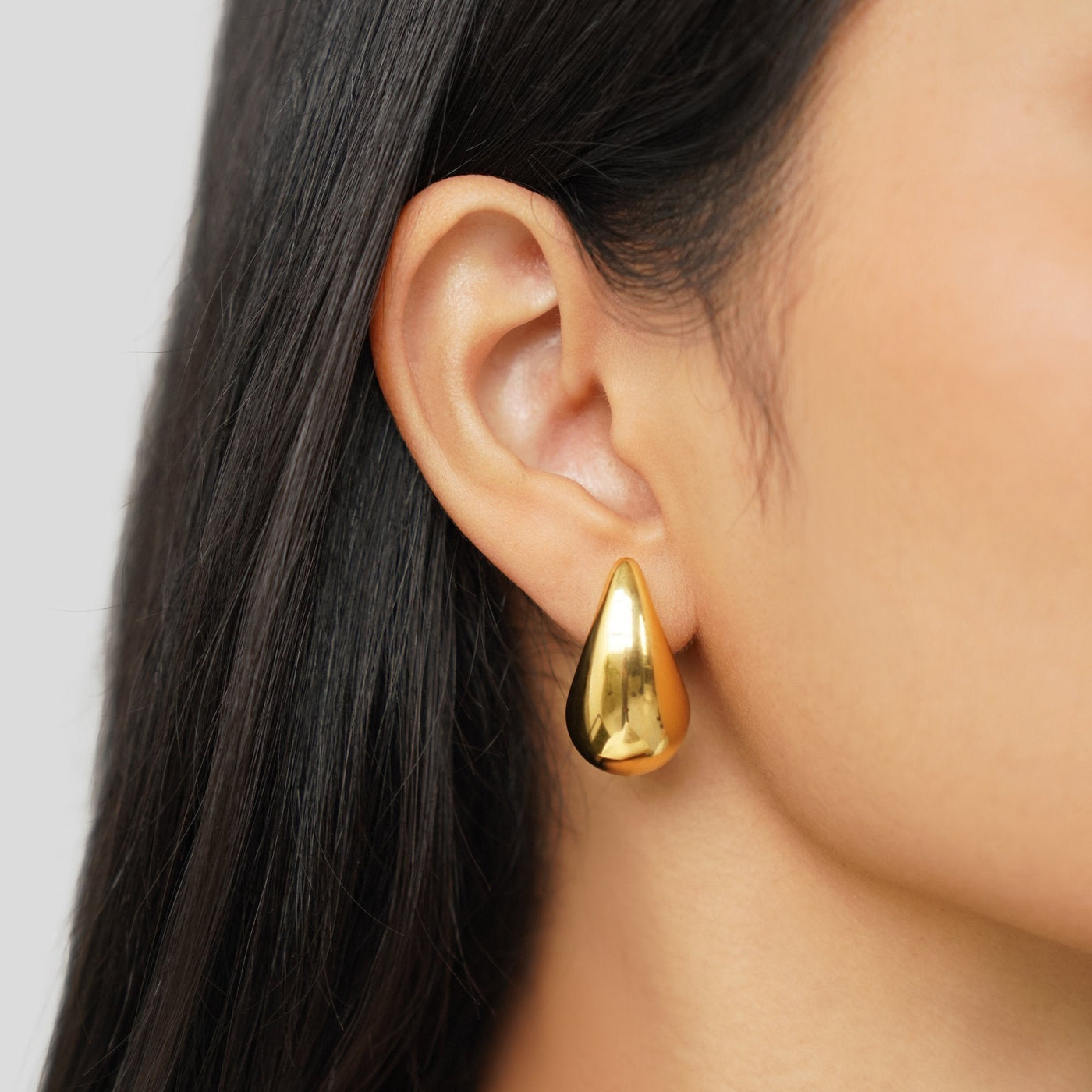 Ame Golden Drop Earrings