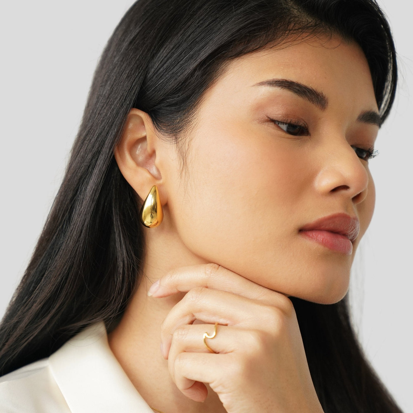 Ame Golden Drop Earrings