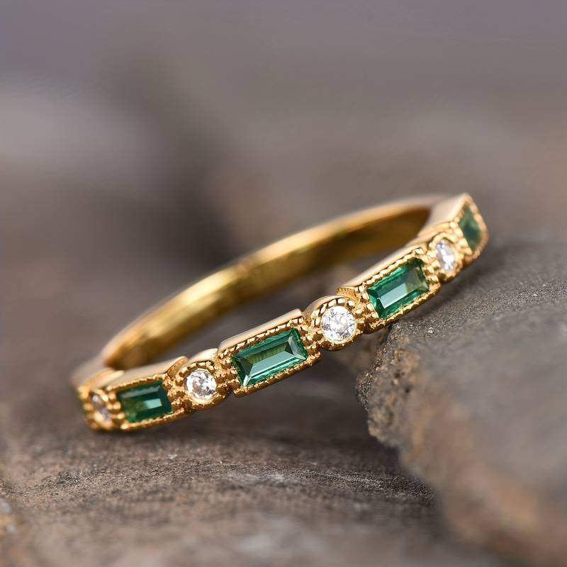 Alex - Green Zirconia Gold Ring