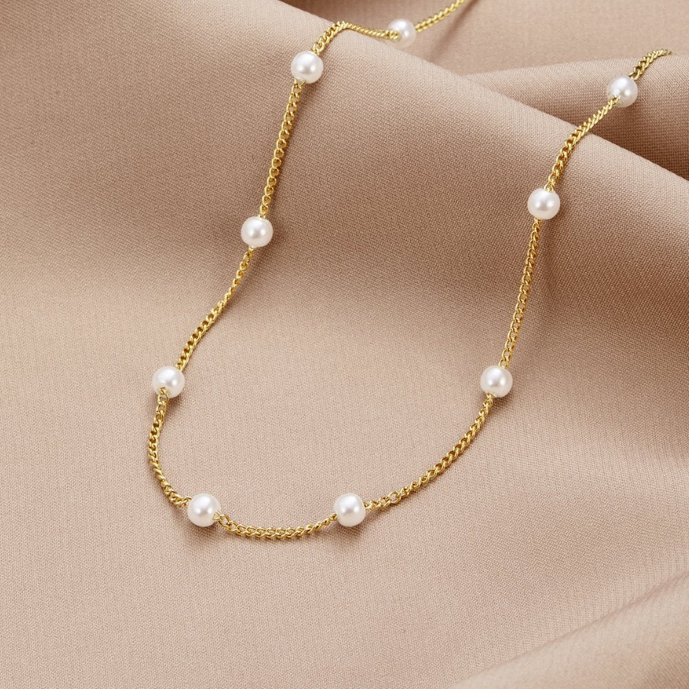 Queen Golden Pearl Necklace