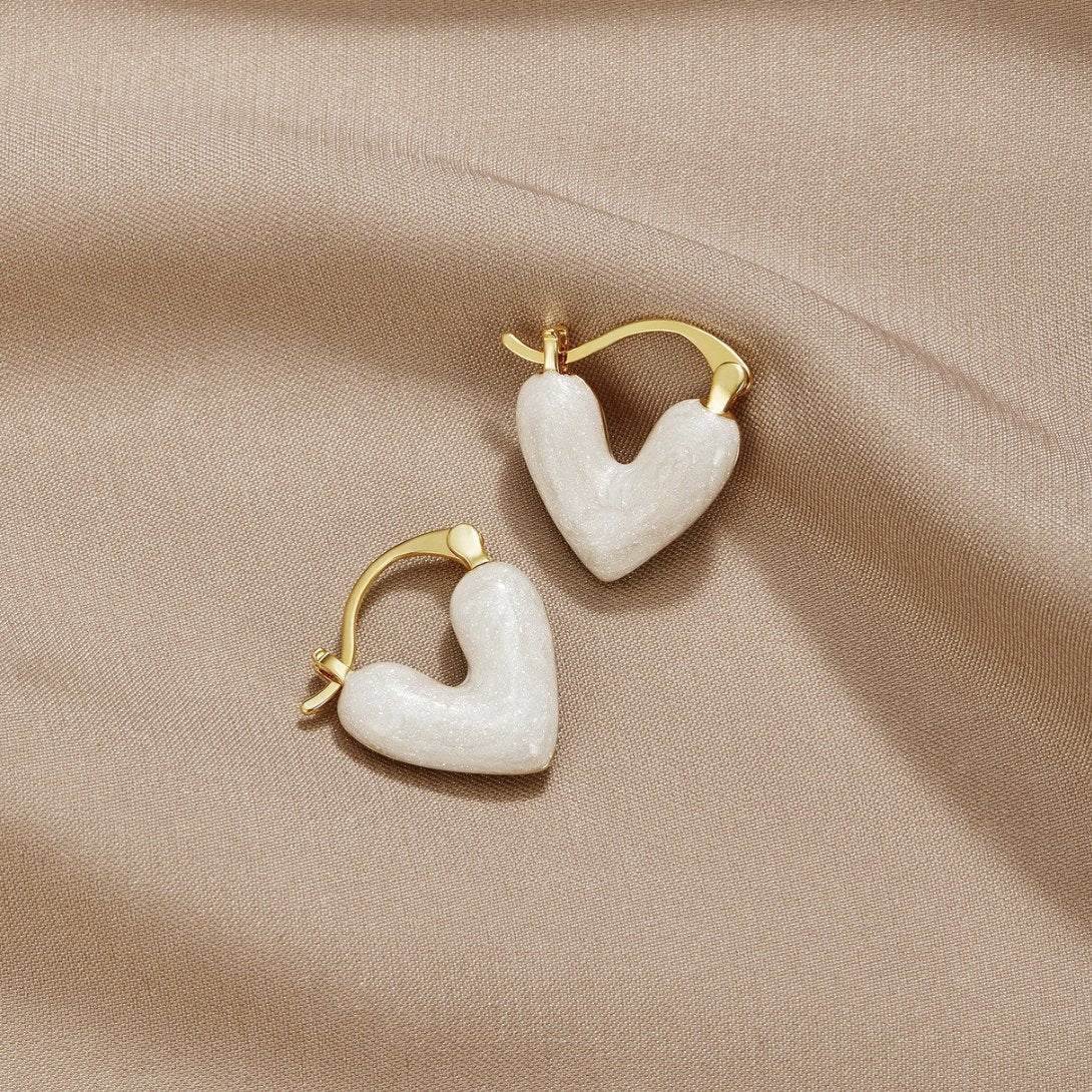 Queen Heart Earrings